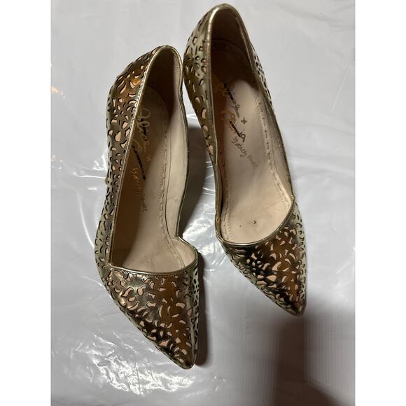 ALICE + OLIVIA by STACEY BENDET Gold Laser Cut Heel Pumps 36 (US 6) - Picture 14 of 14
